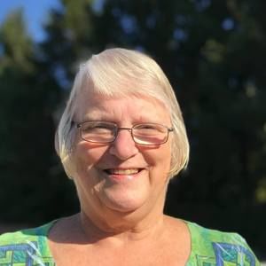 Meet your Posher, Beverly